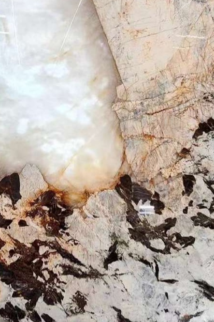 Pandora Quartzite